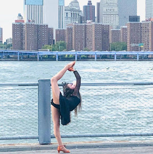 Meet your Posher, Abigail